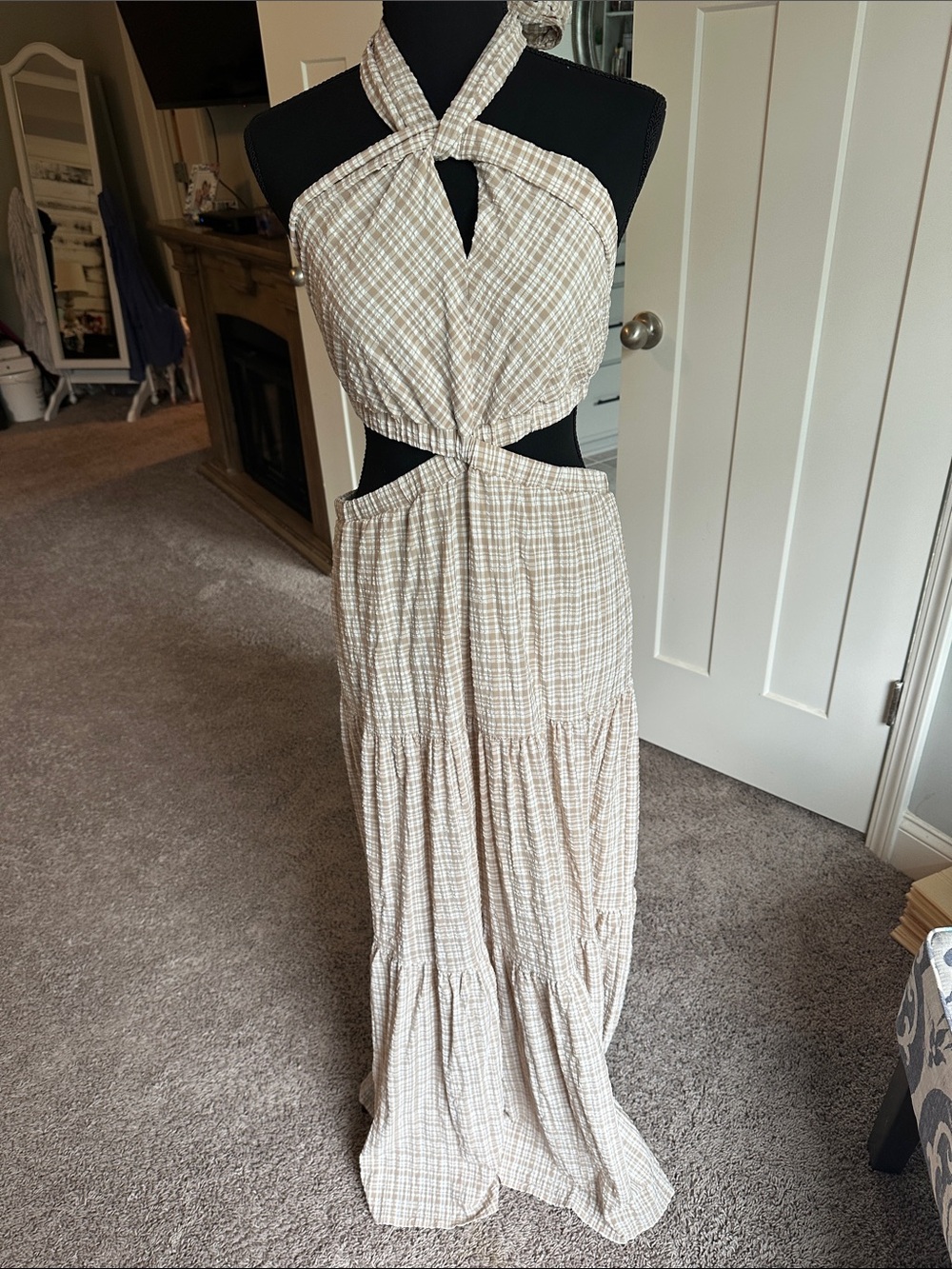 Venus Beige Plaid Halter Cutout Maxi Dress NWOT